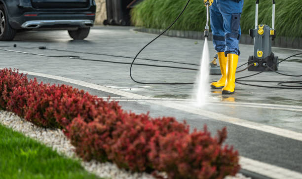 Why Choose Our Certified Pressure Washing Experts for Your Project Needs in Del Monte Forest, CA?